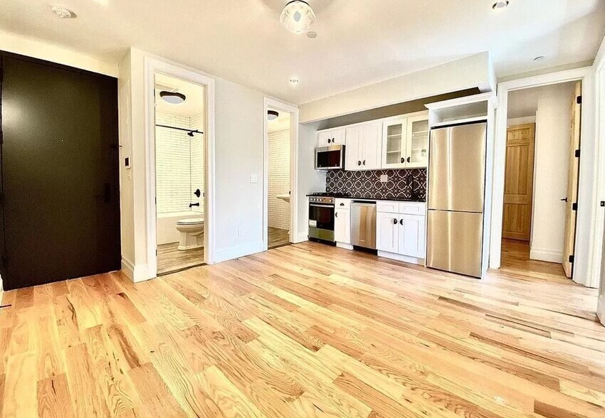 More Photos Of 223 Central Ave, Brooklyn Apartments For Sale