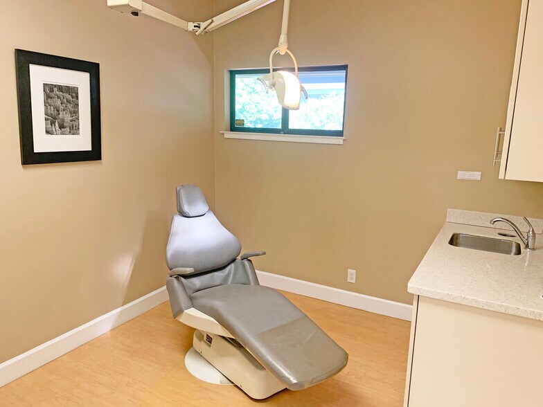 More Photos Of 1350 Medical Center Dr, Rohnert Park Medical For Sale