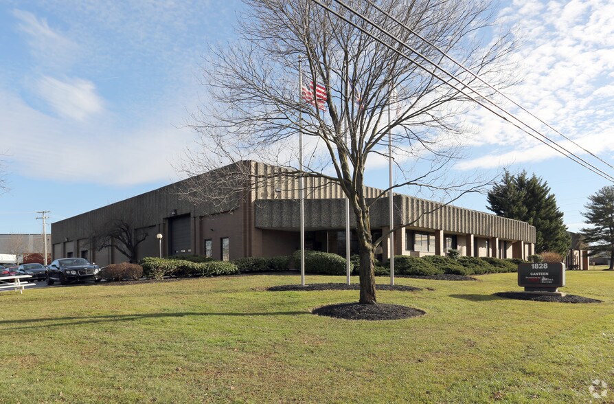 Primary Photo Of 1828 William Penn Way, Lancaster Warehouse For Lease