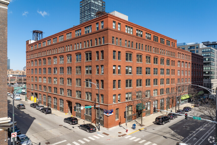 Primary Photo Of 954 W Washington Blvd, Chicago Loft Creative Space For Lease