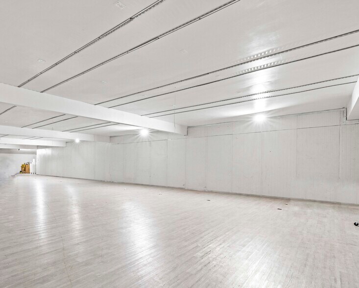 More Photos Of 9237 San Fernando Rd, Sun Valley Industrial For Sale