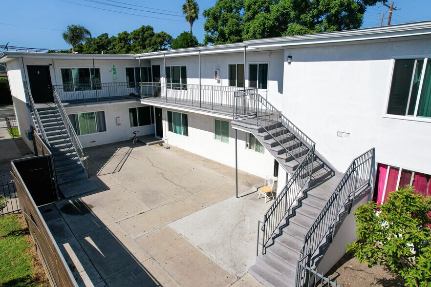 More Photos Of 1401 S Standard Ave, Santa Ana Apartments For Sale