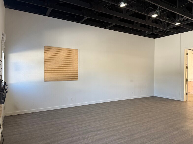 More Photos Of 100 Sierra Rd S1 park, Mammoth Lakes Industrial For Sale