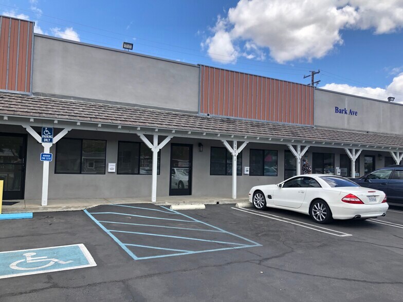 More Photos Of 17733-17755 Sierra Hwy, Santa Clarita Storefront Retail Office For Lease