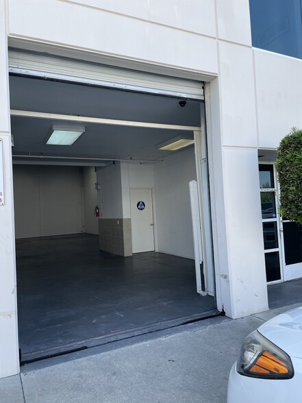 More Photos Of 919 S Fremont Ave, Alhambra Warehouse For Sale