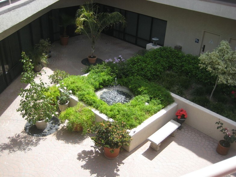 More Photos Of 600 Hampshire Rd, Westlake Village Office For Lease