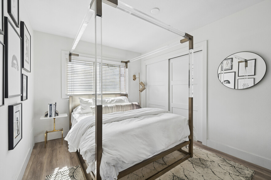 More Photos Of 2048 Garden Ln, Costa Mesa Multifamily For Sale