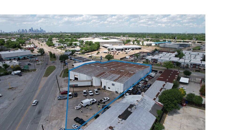 More Photos Of 4319 Telephone Rd, Houston Light Distribution For Sale