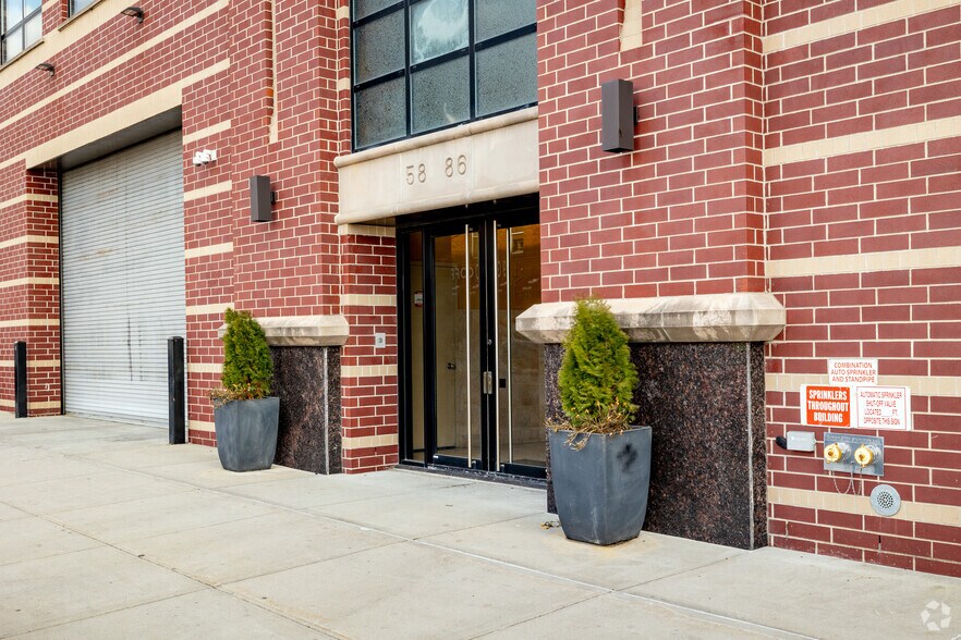 More Photos Of 58-86 Grand Ave, Maspeth Warehouse For Lease