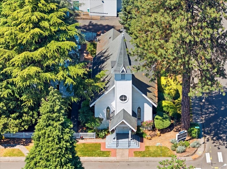 More Photos Of 508 NW 3rd Ave, Canby Religious Facility For Sale