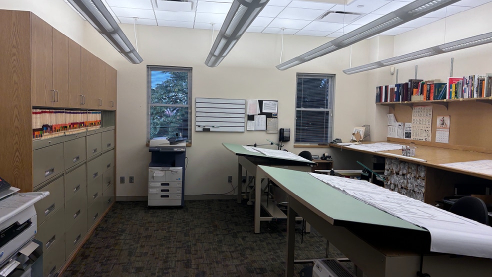More Photos Of 495-497 Graham Ave, Brooklyn Flex For Lease