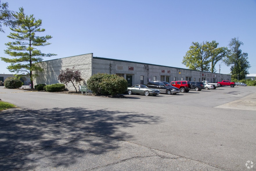 Primary Photo Of 181 N Hamilton Rd, Columbus Warehouse For Lease