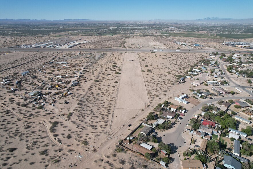 More Photos Of 15381 Gateway West Blvd, Socorro Land For Sale