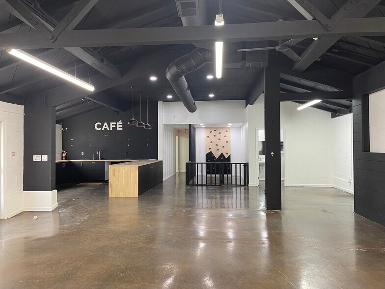 More Photos Of 4270-4286 Seven Hills Rd, Castro Valley Storefront For Lease
