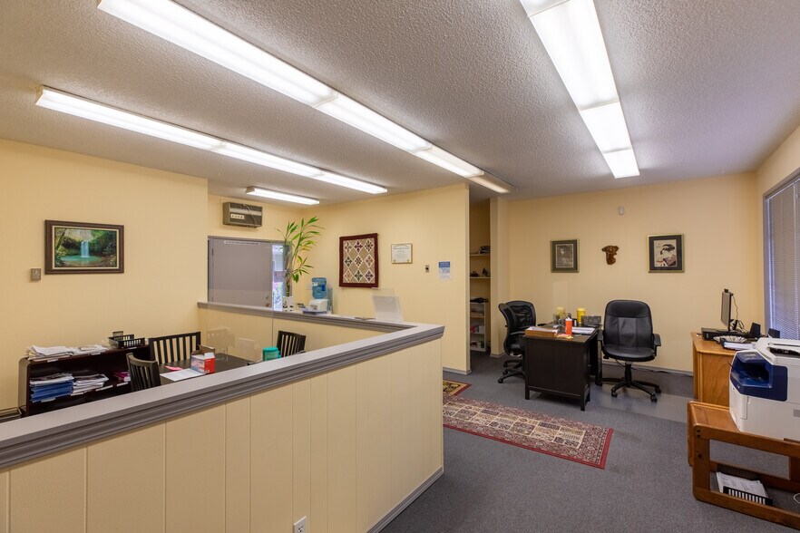 More Photos Of 1860 Virginia Ave, North Bend Medical For Sale