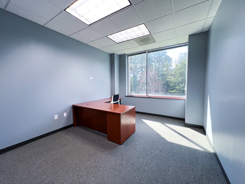More Photos Of 3000 Rdu Center Dr, Morrisville Office For Sale