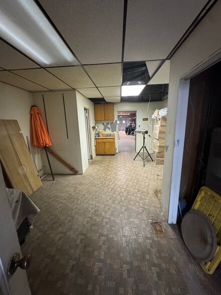 More Photos Of 725 Main St, Lafayette Storefront For Sale