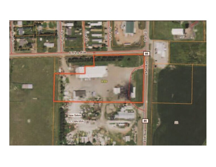 More Photos Of 410 S 1st St, New Salem Industrial For Sale