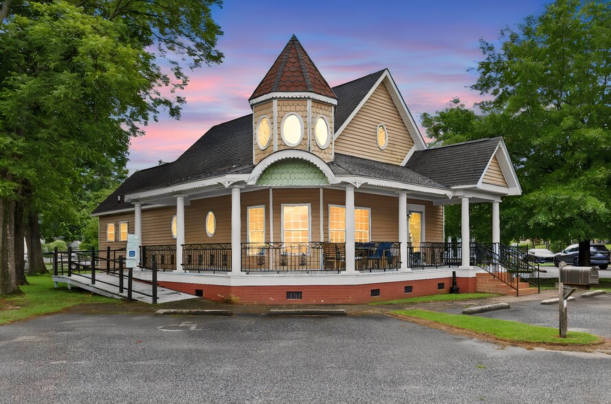 Primary Photo Of , Laurinburg Office For Sale