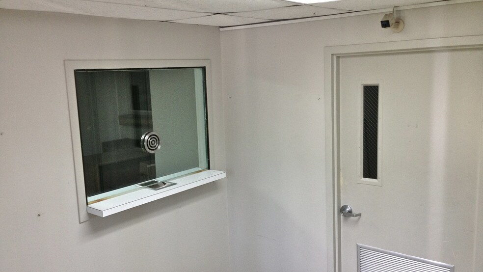 More Photos Of 485 Bishop St, Fort Deposit Manufacturing For Sale