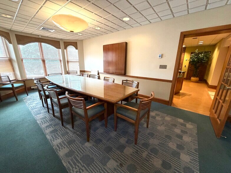 More Photos Of 22 S 2nd St, Emmaus Loft Creative Space For Lease