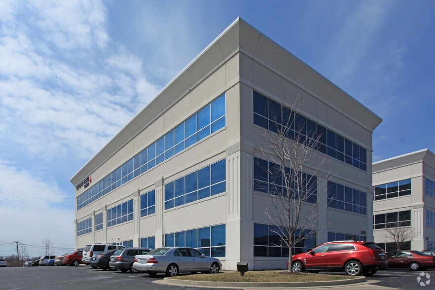 Primary Photo Of 3292 Eagle View Ln, Lexington Medical For Sale