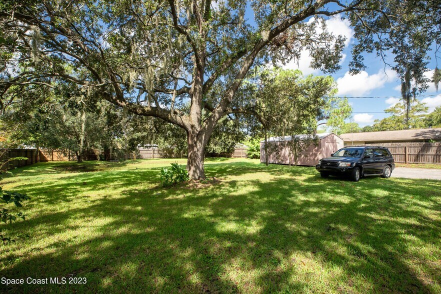 More Photos Of 4030 Minton Rd, Melbourne Office For Sale