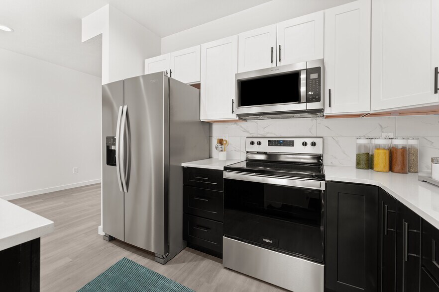 More Photos Of 3703 S Harrison St, Spokane Multifamily For Sale