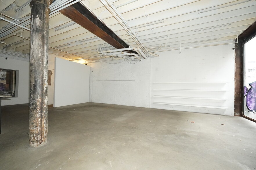 More Photos Of 129 Rivington St, New York Apartments For Lease