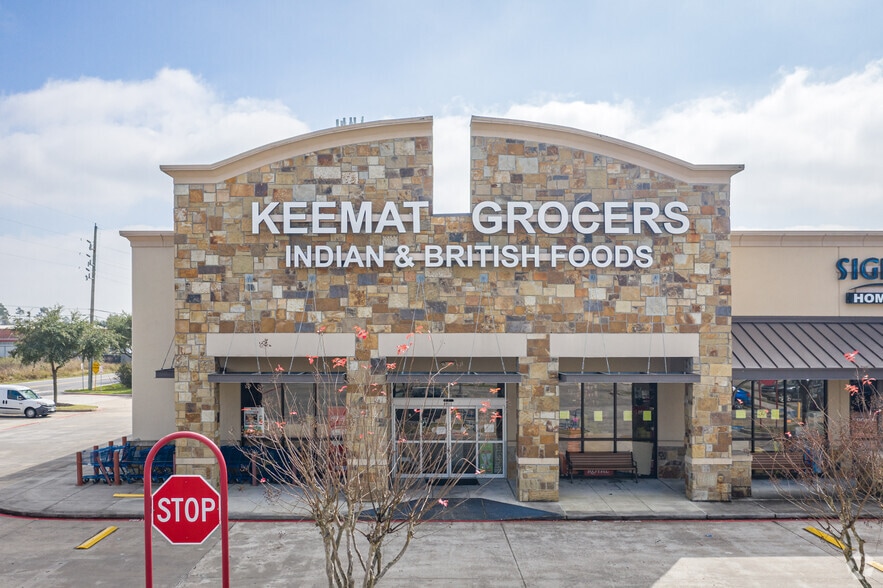 More Photos Of 6911 Fm 1960 Rd W, Houston Freestanding For Lease