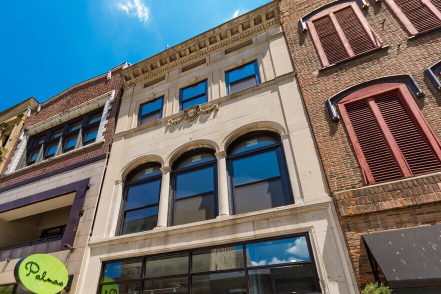 More Photos Of 44 N High St, Columbus Apartments For Lease