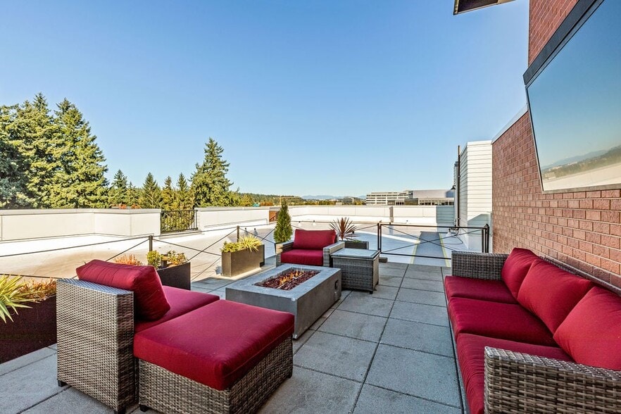 More Photos Of 11101 NE 12th St, Bellevue Apartments For Lease