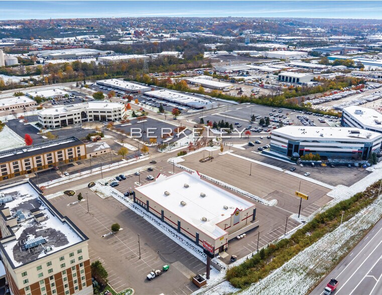 More Photos Of 2275 Crowne Point dr, Cincinnati Freestanding For Sale