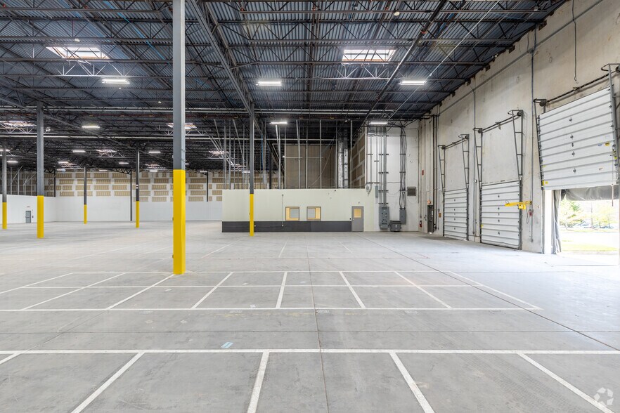 More Photos Of 13200 Mid Atlantic Blvd, Laurel Unknown For Lease