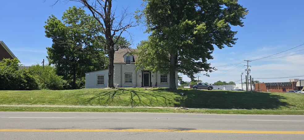 More Photos Of 4502 Fegenbush Ln, Louisville Specialty For Sale