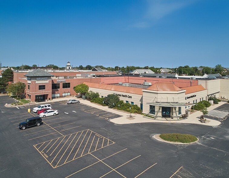More Photos Of 8633-8799 N Port Washington Rd, Fox Point Unknown For Lease