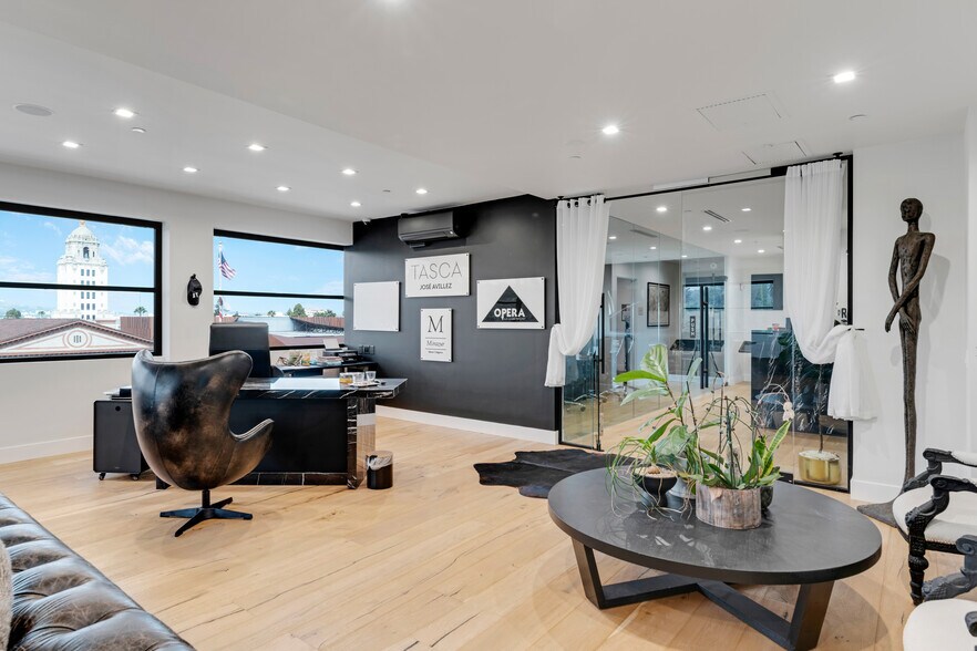 More Photos Of 499 N Canon Dr, Beverly Hills Office Residential For Lease