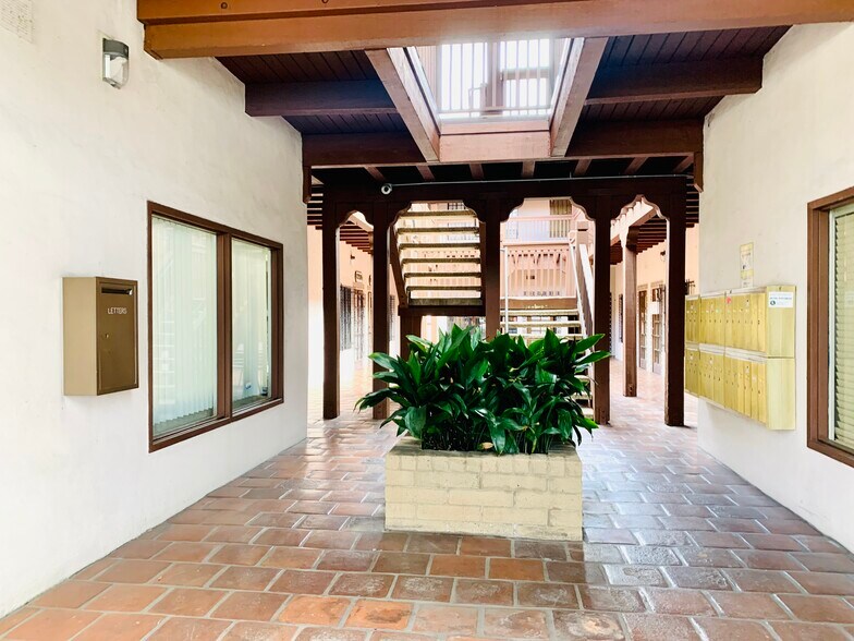 More Photos Of 1919 Grand Ave, San Diego Medical For Lease