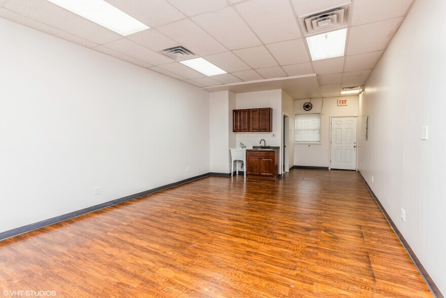 More Photos Of 8246-8248 S Racine Ave, Chicago Apartments For Lease
