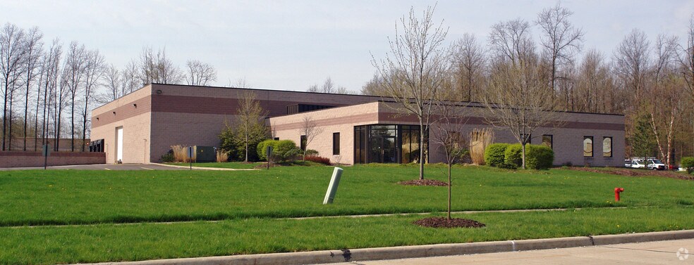 More Photos Of 22555 Ascoa Ct, Strongsville Warehouse For Sale
