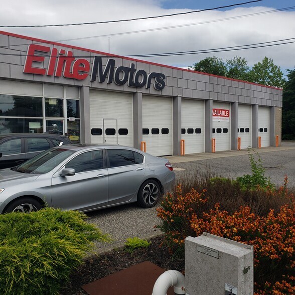 More Photos Of 125 46, Lodi Auto Repair For Lease
