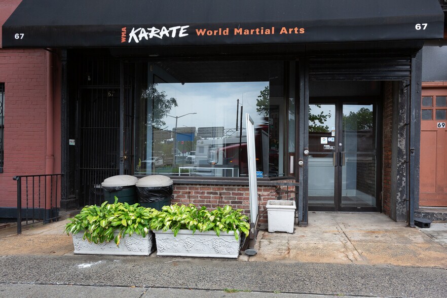 More Photos Of , Brooklyn Unknown For Sale