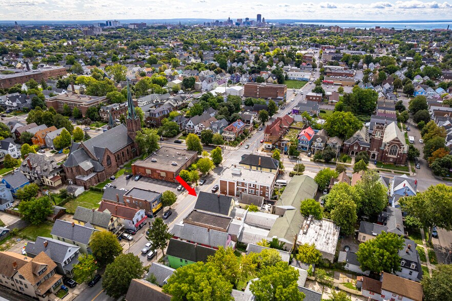 More Photos Of 250 Grant St, Buffalo Storefront For Sale