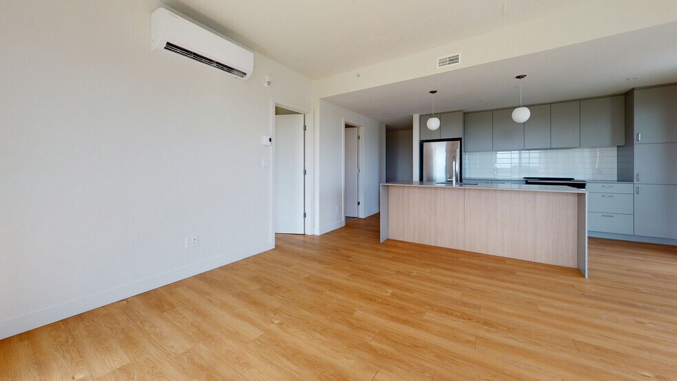 More Photos Of 8405 Pl Saint-Charles, Brossard Apartments For Lease