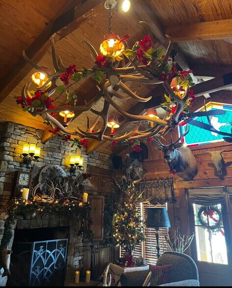 More Photos Of 289 Acres, Hayneville Land For Sale