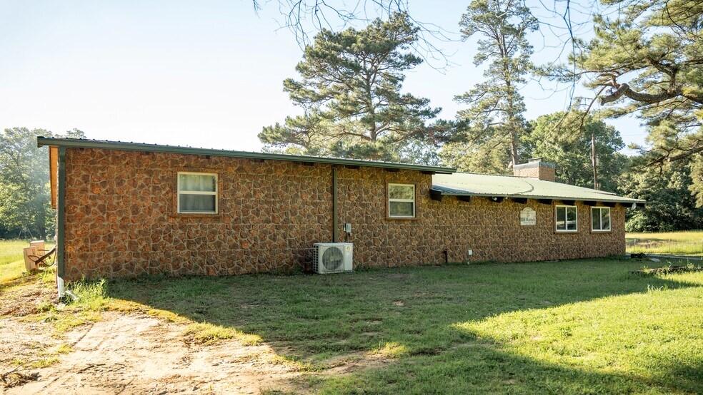 More Photos Of 17631 Farm Road 1159, Clarksville Land For Sale