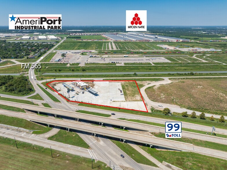 Primary Photo Of 2627 Farm-to-Market 565 Rd, Baytown Restaurant For Lease