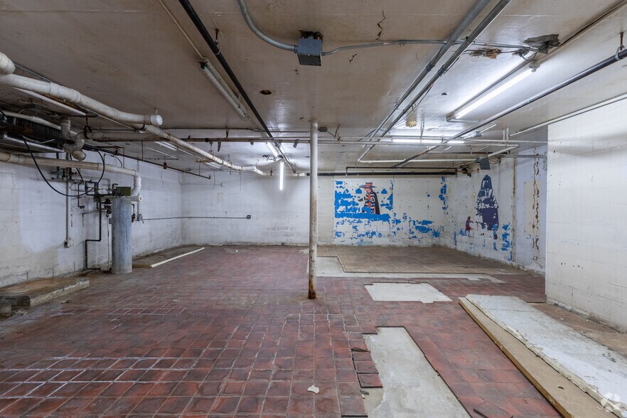 More Photos Of 5140 Salem Ave, Dayton Freestanding For Lease