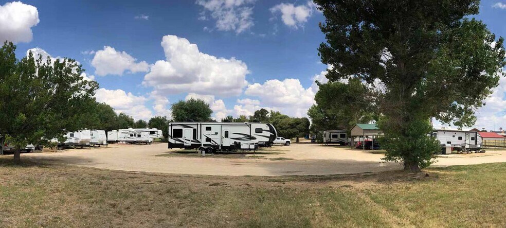 Primary Photo Of 2310 Lamar St, Sweetwater Manufactured Housing Mobile Home Park For Sale