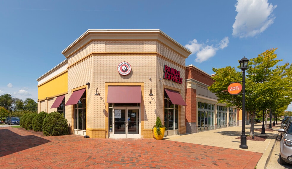 More Photos Of US Route 301/ MD Route 5 @ Chadds Ford Dr, Brandywine Unknown For Lease